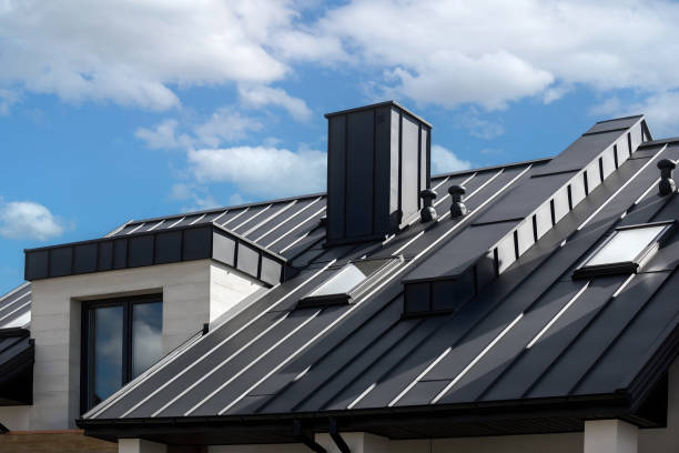 Best Emergency Roof Repair Services  in Savoy, IL